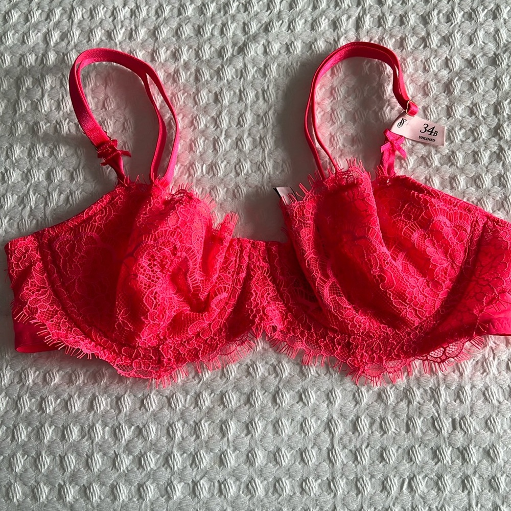 NWT Victoria’s Secret unlined bra 34b